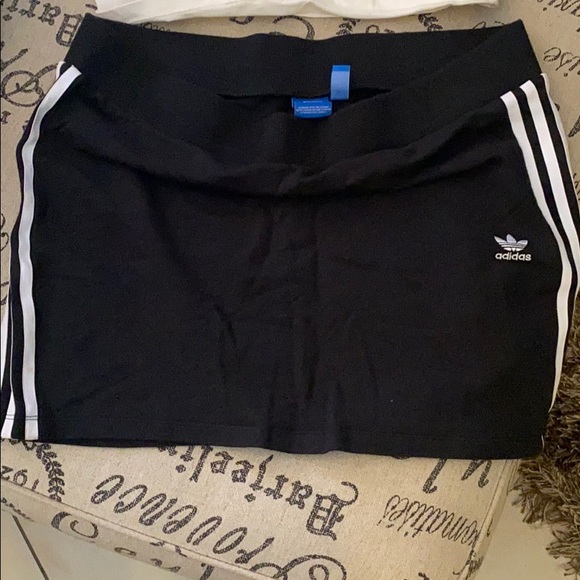 Adidas Set - Picture 2 of 3